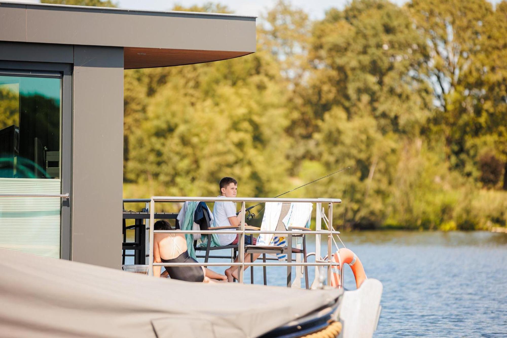 Vakantie & Resort Leukermeer ليمبورخ المظهر الخارجي الصورة